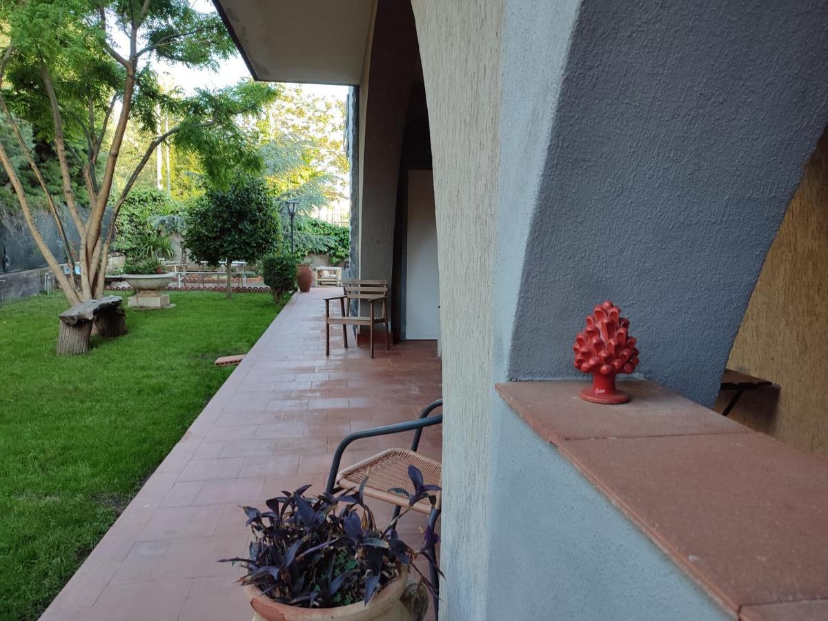 Bed and Breakfast Casa Degli Ulivi Etna Ragalna Exterior foto